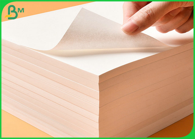 70lb 80lb Wit offset-papierrol met FSC-certificering 70lb 80lb White Offset Printing Paper Roll With FSC Certification