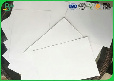 Sorteer A 600g of Ander Verschillend Groottedubbel Met een laag bedekt Glanzend Witboek voor het Maken van Pakketten