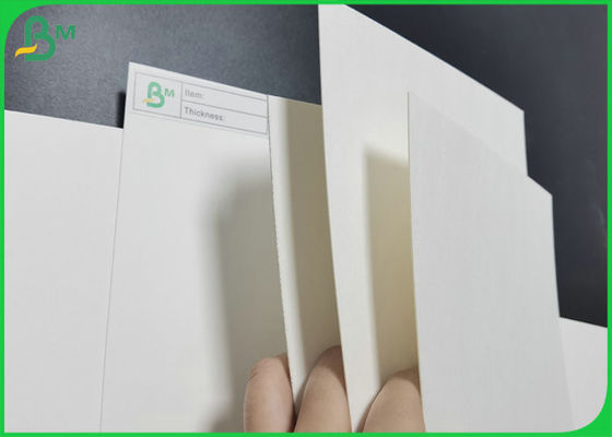 0.7mm 1mm Maagdelijk het Karton Absorberend Document van het Houtpulp Wit Vloeipapier Blad