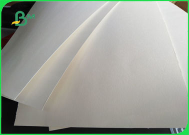 Eco - Vriendschappelijk 600*800mm 0.4mm Vochtigheids Absorberend Document voor Chemische Test