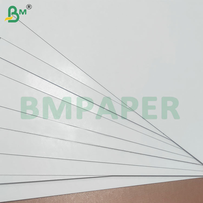 300 gsm Spelkaartenpapier Dubbelzijdig Wit Zwart Kern 450*320mm