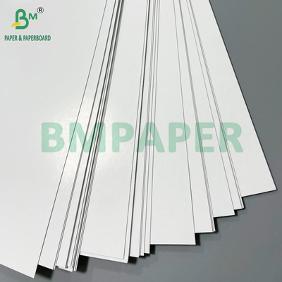 270 tot 310 gsm Blauw kernspelkaartenpapier 2 zijdelijk glanzend bedekt karton