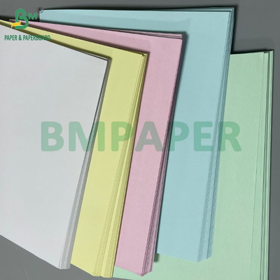 55 gr 75 gr Zwart Image Carbonless Base Paper 57cm X 87cm voor de levering