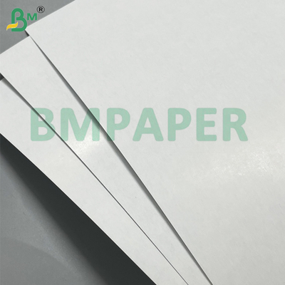 310 gsm 330 gsm Zwart Core Coated Poker Paper High Opacity Anti-Cheating Cardstock voor professionele speelkaarten
