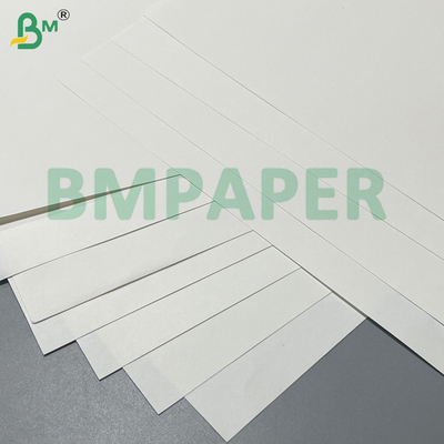 80GSM 90GSM Witte kraftpapier voor zakken Hoog sterkte verscheurbestendig voedselveilig Volledig houten pulp