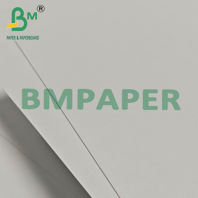 200 g 220 g Duurzaam hoogwit, ongearomd absorberend papier 420 x 620 mm