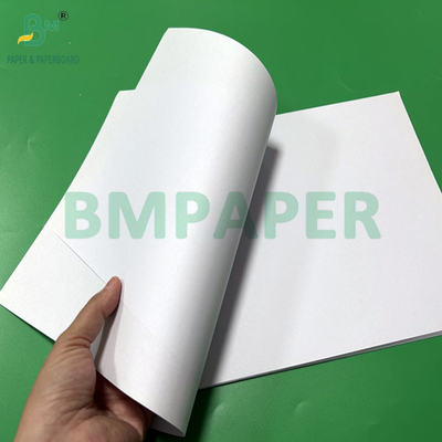 841 x 1198 mm 70 gm 80 gm ongecoat offsetpapier voor het drukken van boeken
