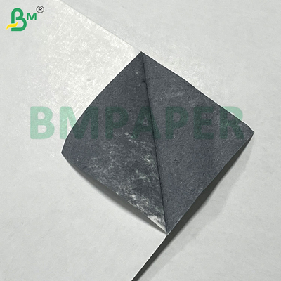 300 Gsm Hoog stijfheidsspelkaartenpapier Dubbele zijde Wit gecoate Zwarte kern 635*940mm Voor Stratch-kaart