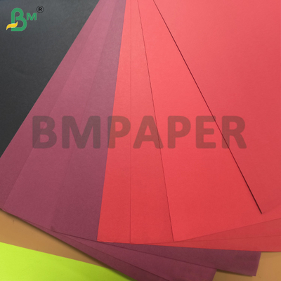 Enkelzijdig 270 g/m² Premium Rood Karton Papier Ongestreken Voor Kaarten Maken