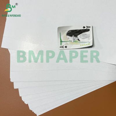 310grs 320grs Zwartkern Papier Speelkaartenkarton voor het Drukken van Spelkaarten
