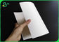 Het Document van de bureaumat Wit vloeipapier 450 x 615mm 1,0 - 3.0mm Blad