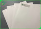 Voor het drukken geschikte het Document van 250gsm 300gsm het Witte Kraftpapier Materiaal van de Ranghandtassen van het Bladenvoedsel