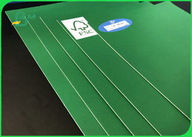 FSC Gediplomeerde 1.0mm - 3,0 mm Niet bekleed Groen Karton met Grote Stifiness voor Pakkettendozen