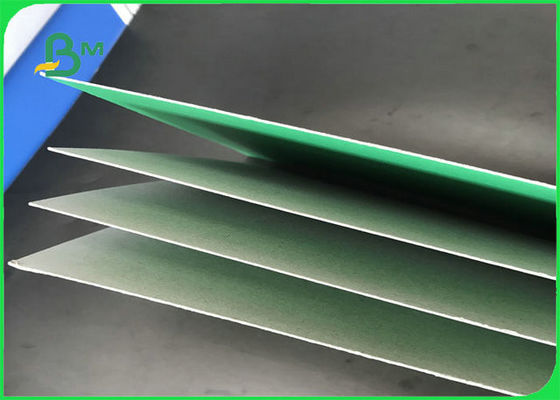 FSC Gediplomeerde 1.0mm - 3,0 mm Niet bekleed Groen Karton met Grote Stifiness voor Pakkettendozen