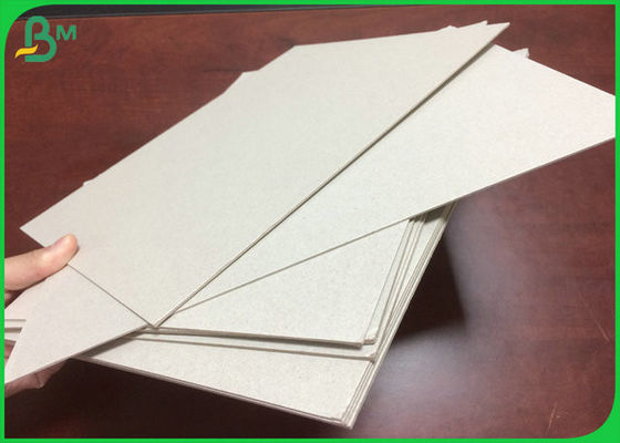 Anti - Krulfsc Verklaarde Grijze Spaanplaat met 700GSM AAN 1500GSM