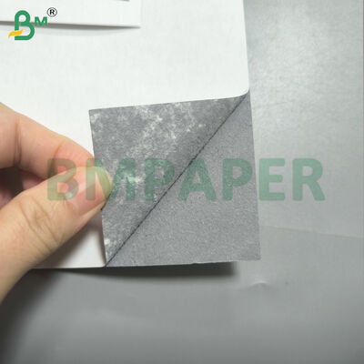 310 gsm Zwarte kern kartonnen voor DIY TCG kaart Glanzend glad oppervlak