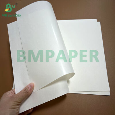 60gsm 70gsm Gecoat 1 zijde Wit Machine Glanzend Kraftpapier Voor Suikerverpakking 60cm 72cm