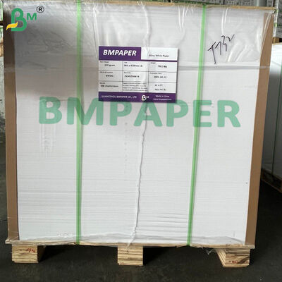 310 gsm Zwarte kern Spelkaarten Papier Linnen Gedrukt Afwerking Superieure stijfheid & Duurzaamheid